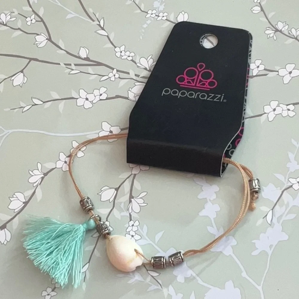 ❄️ Paparazzi | Bracelet with Mint Tassel Beach Bohemian